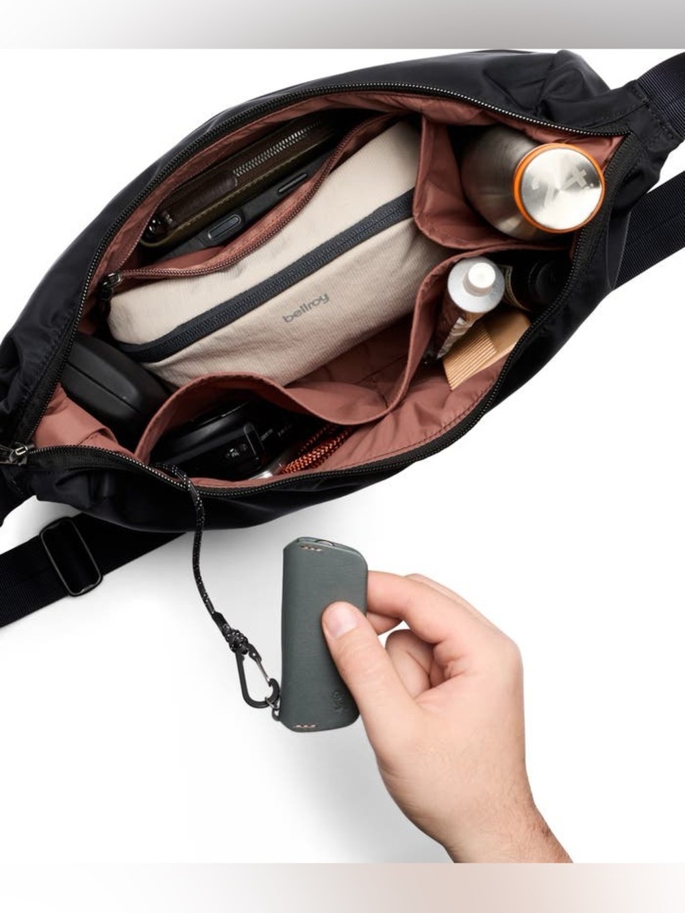 Bellroy 7 liters  Crescent Black Men’s Crossbody Sling Bag - Minimal Design - Picture 3 of 12